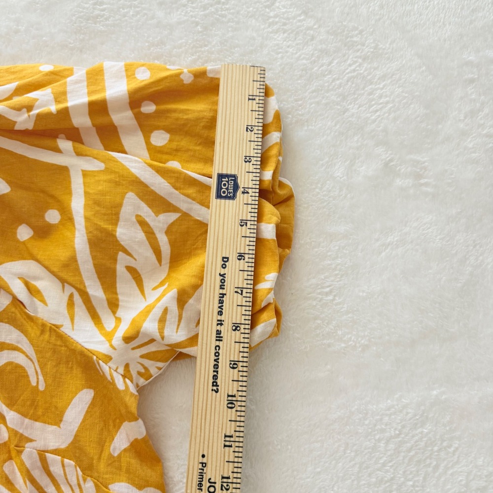 C&C California Linen Bld Tropical Tie Front Blouse Puff Sleeve Yellow Small NWT - Picture 7 of 11